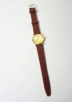 A vintage ladies Longines 9 carat gold cased wristwatch, serial number 18596951, stamped 375,