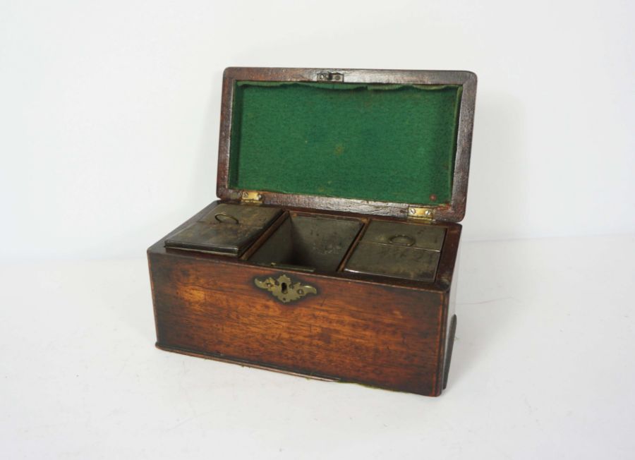 A George III mahogany tea caddy, late 18th century, the hinged lid opening to reveal two tin tea - Image 2 of 4