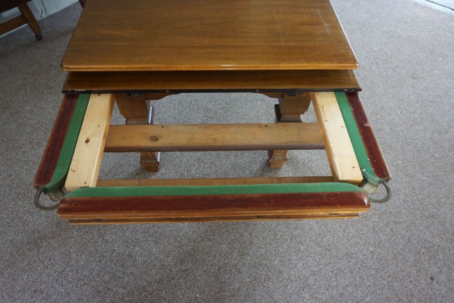 A mahogany extending dining / billiard table (slates removed) - Image 4 of 4