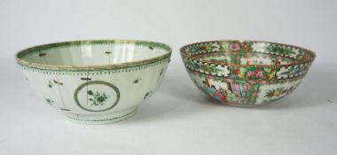 A Chinese export porcelain famille verte punch bowl, decorated with roundels of flowers, 18th