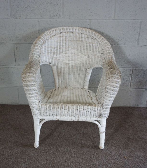 A set of five painted wicker Colonial style garden room armchairs (5) - Image 6 of 8