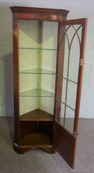 A pair of George III style mahogany veneered corner display cabinets, each with a glazed door and - Image 2 of 3