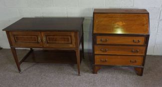 An Edwardian satinwood banded dressing stand (matches wardrobe in previous lot), 78cm high, 107cm