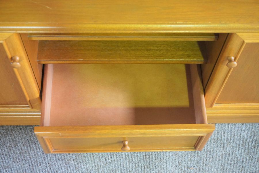 A modern television cabinet stand, with a two tier coffee table and a 1940's side cabinet (3) - Image 10 of 13