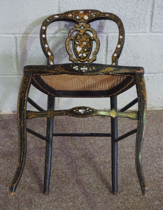 A small Georgian style armchair with leaf capped armrests; with an ebonized side chair and two small - Image 9 of 13