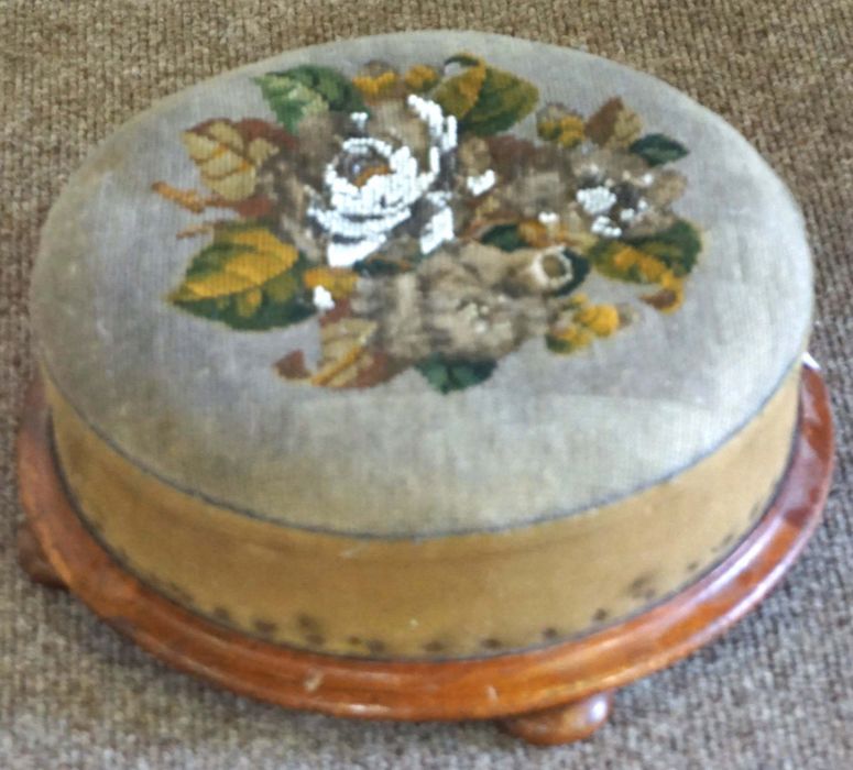 A modern tapestry topped footstool, 95cm long, 37cm high; together with two small footstools (3) - Image 2 of 7