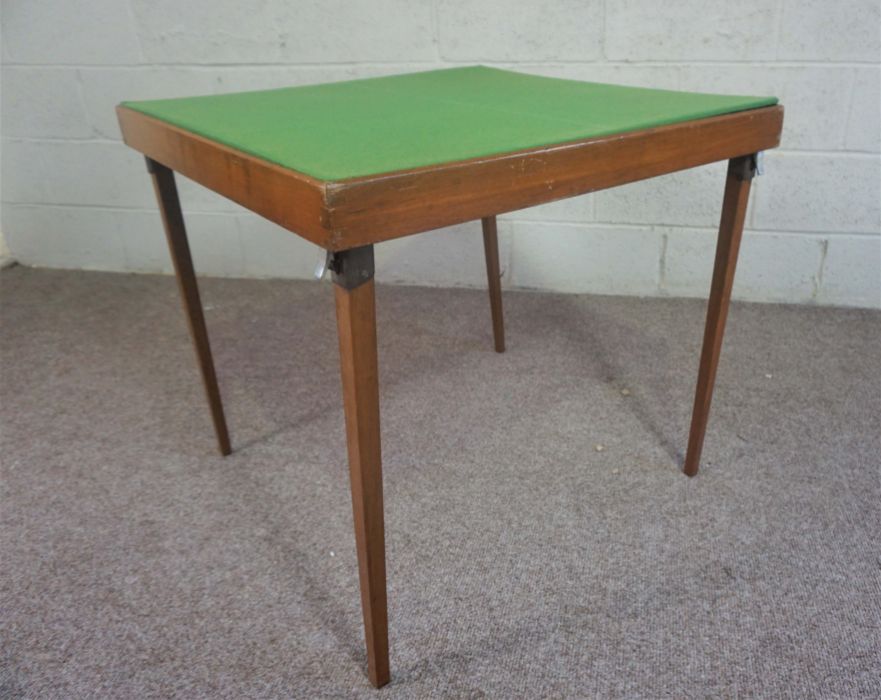 A modern beech dresser, 20th century, with three drawers and two cabinet doors, 100cm high, 188cm - Image 10 of 17