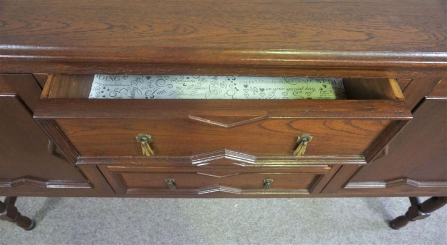 A modern beech dresser, 20th century, with three drawers and two cabinet doors, 100cm high, 188cm - Image 5 of 17