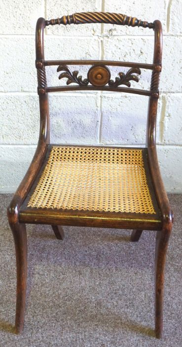 A set of six Regency simulated rosewood ‘Trafalgar’ dining chairs, early 19th century, each with a - Bild 2 aus 6