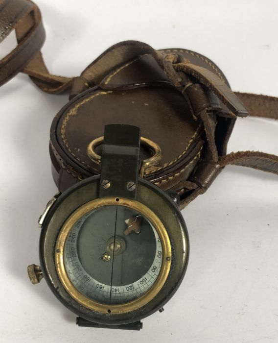 A WWI British military officers pocket compass, Verners Pattern MKVIII, by C.W. Dixey, with original - Image 6 of 7