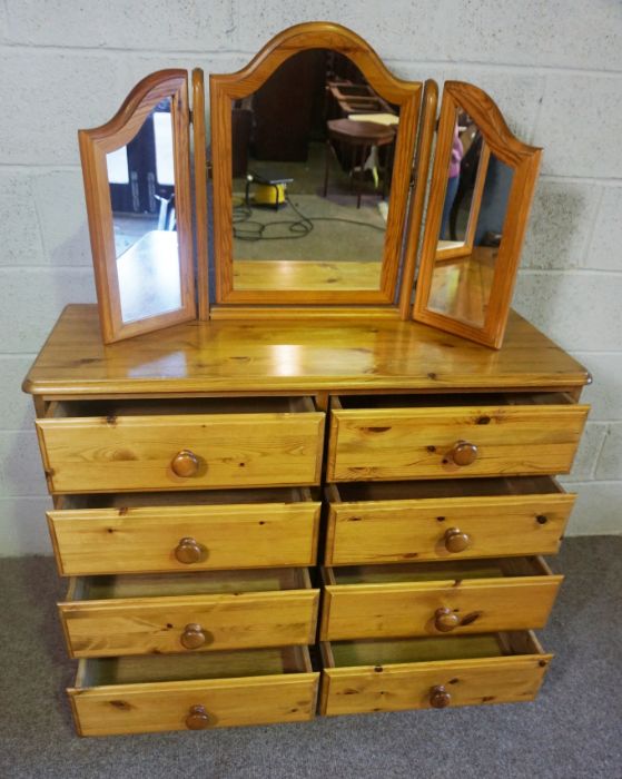 A modern pine chest of drawers, 85cm high, 110cm wide; together with a pine framed folding - Image 5 of 7