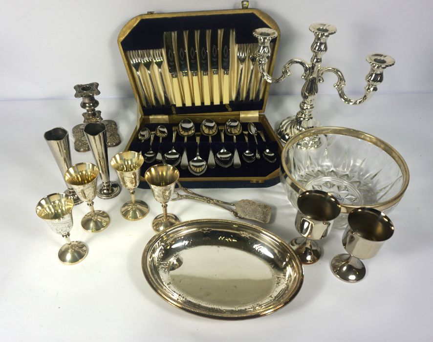 A large assortment of silver plate, including trays, a tea set, serving dishes etc (a lot) - Image 2 of 4
