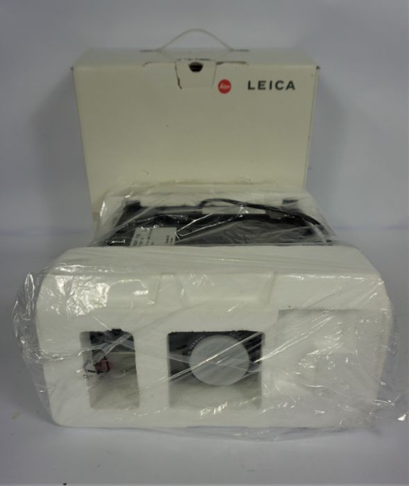 A Leica Pradovit P150 projector; together with assorted items including a LUMIX F228 camera and a - Image 10 of 11