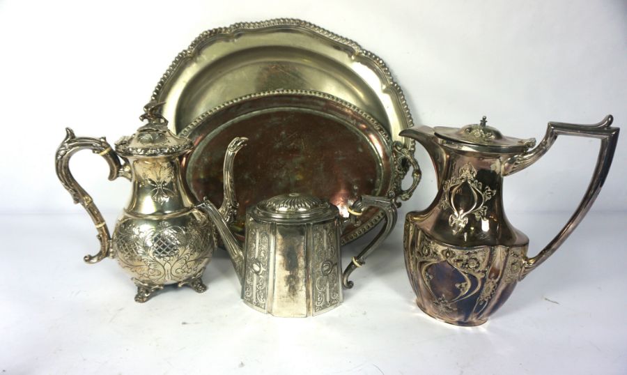 A quantity of silver plate, including coffee pot, tray, fruit stand and a quantity of cased - Image 2 of 8