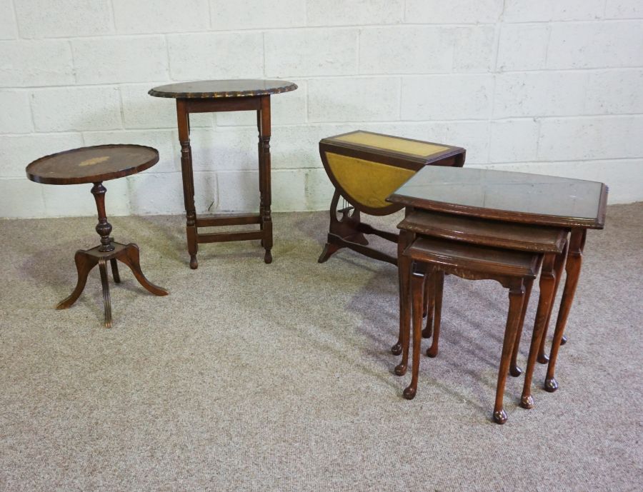 Four small occasional tables including a nest of tables and a gold painted bedside cabinet (5) - Image 4 of 11