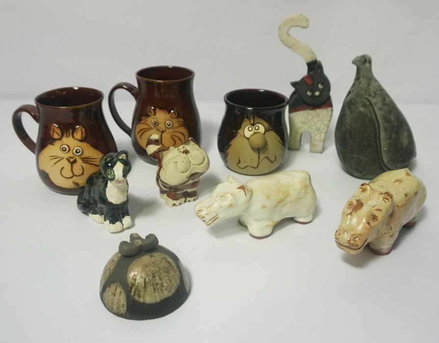 A collection of Novelty pottery cats and other similar cat and animal figures (a lot) - Image 6 of 6