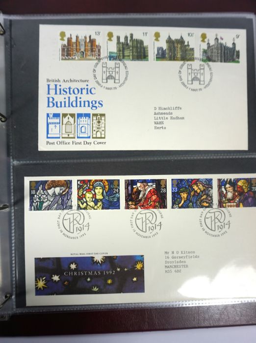 A group of assorted First Day Cover stamp albums, and a box of loose stamps (a lot) - Image 2 of 9