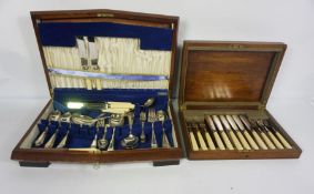 A group of assorted cased flatware, including silver plate and cased fish servers etc (a lot)