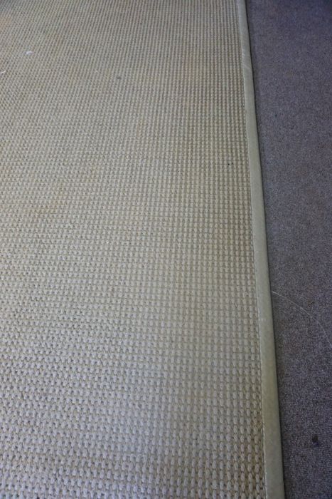A large woven hessian style rug, modern, 330cm wide - Image 2 of 3
