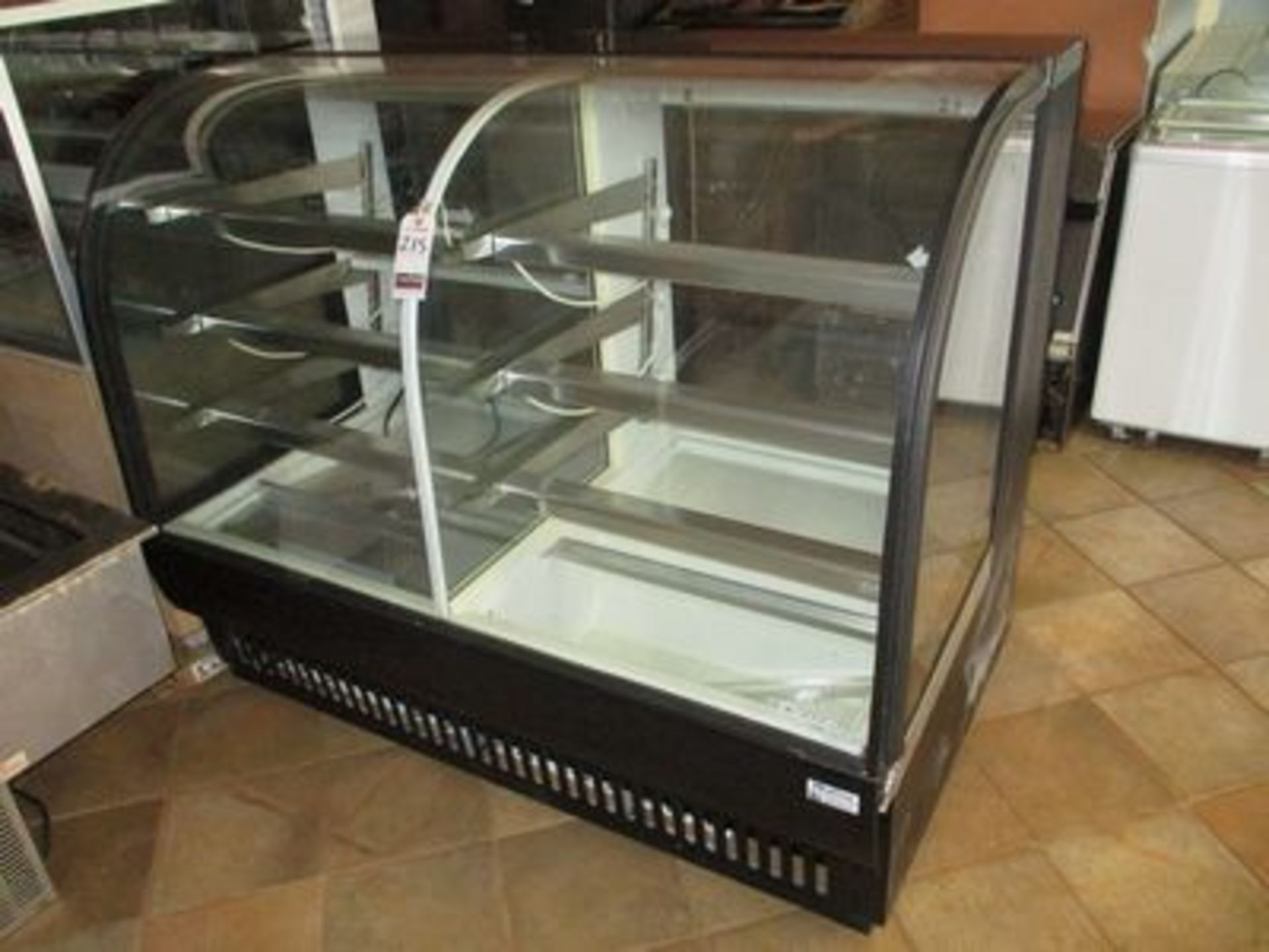 TRUE 60" 2-GLASS DOOR REFRIG. DELI CASE, M/N TCGDZ-59