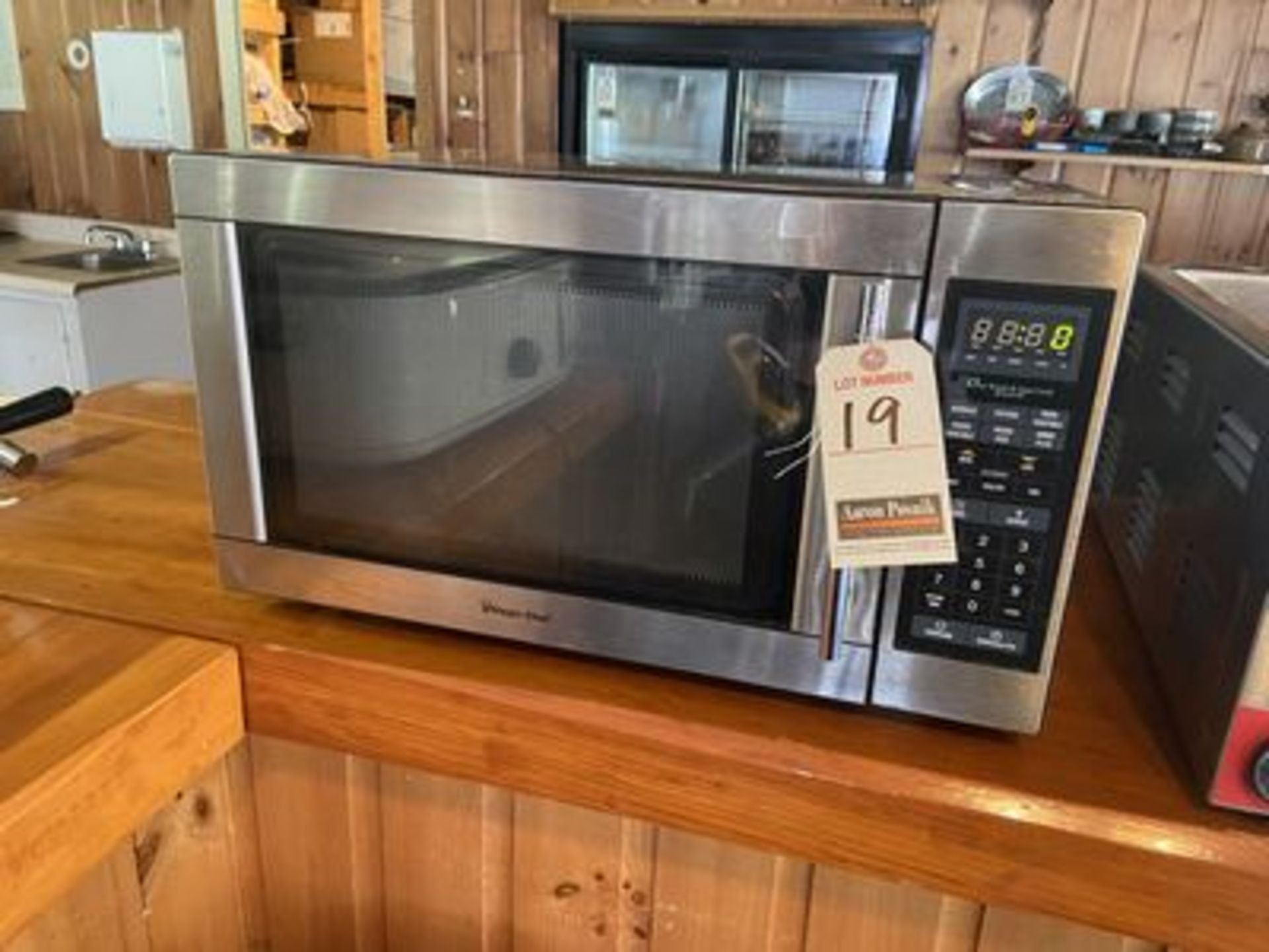 MAGIC CHEF S.S. MICROWAVE OVEN, 115V