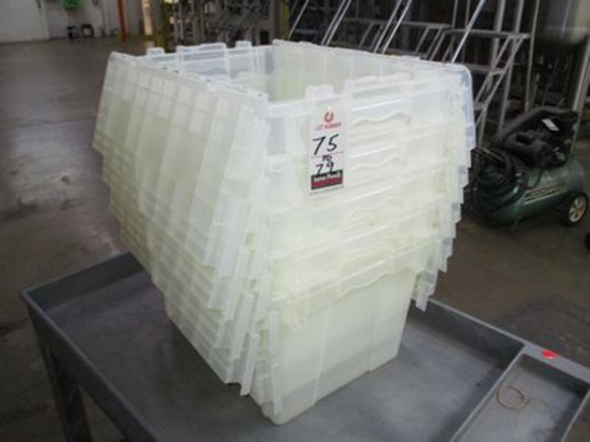 20"X16" PLASTIC TOTES