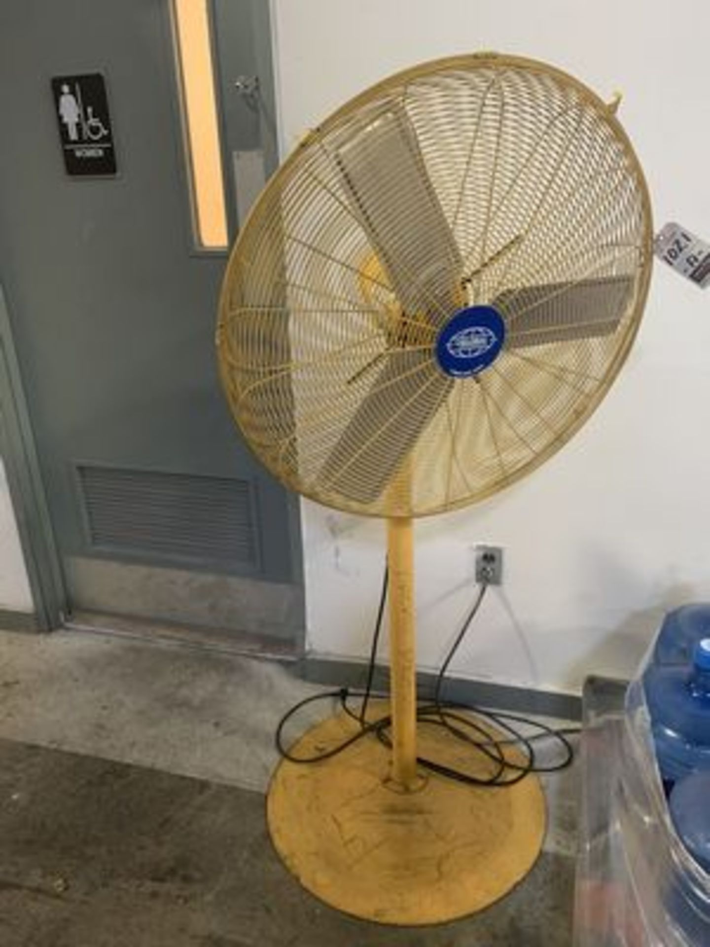 GLOBAL 32" PED. SHOP FAN