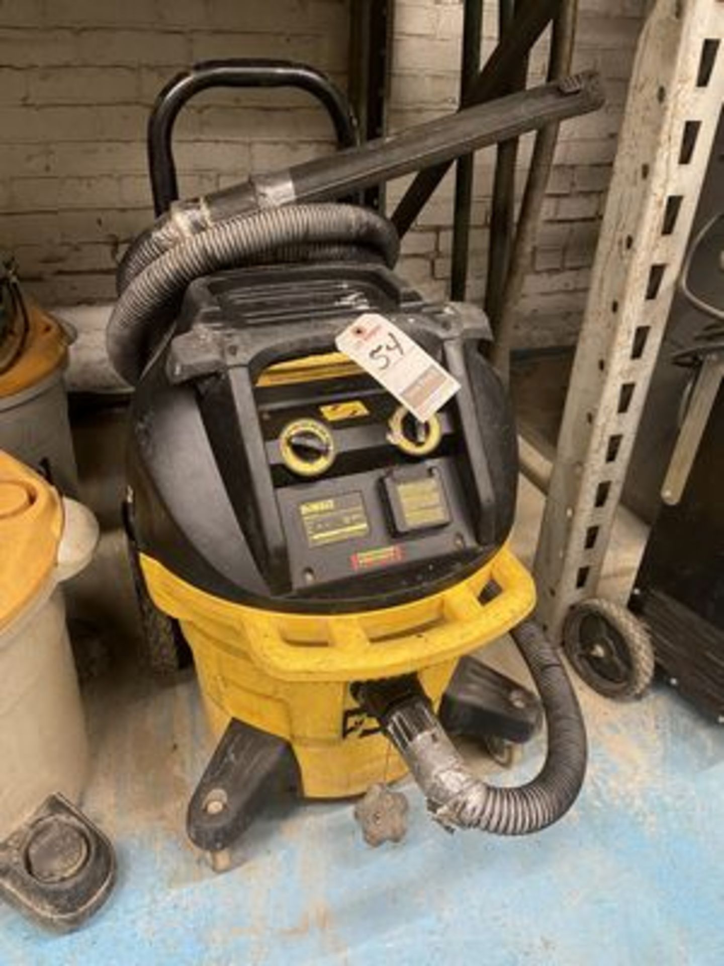 DEWALT PORT. HEPA VAC., TYPE 2, 115V