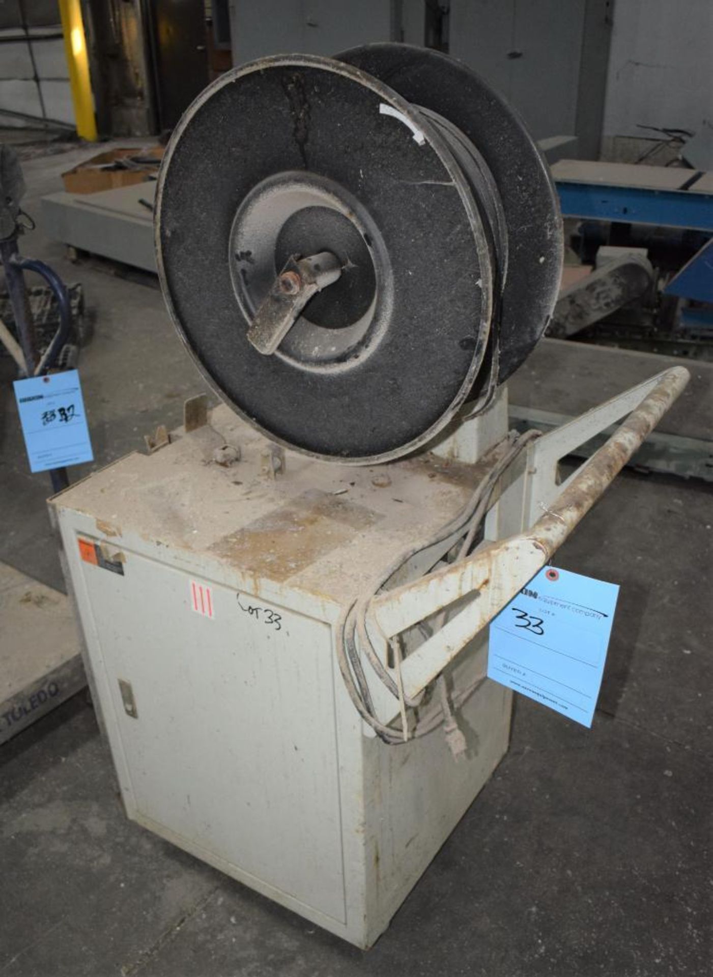 Vestil Semi/Auto Strapping Machine [SUBJECT TO BULK BID] - Image 2 of 6