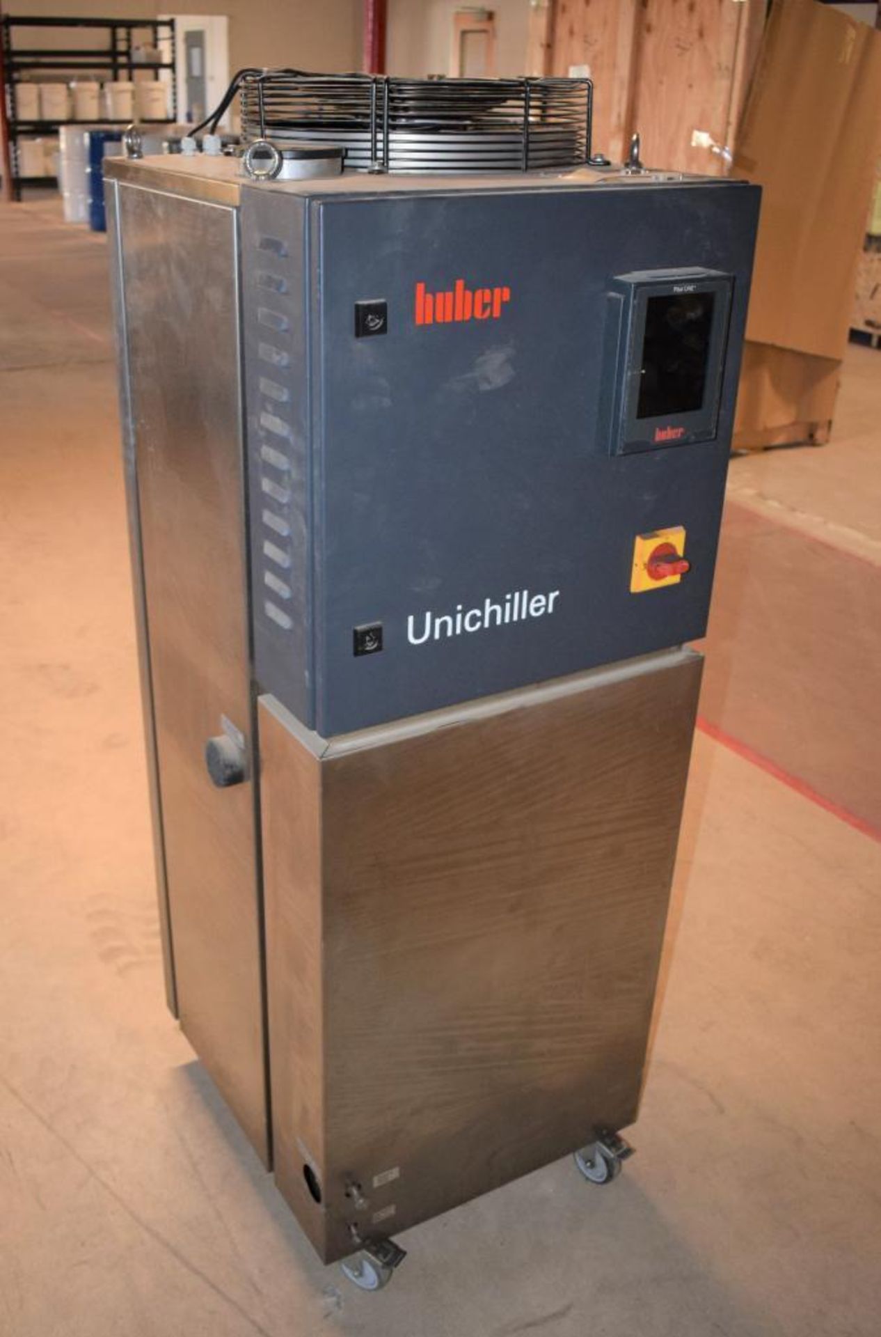 Huber Air Cooled Unichiller, Model 040T. Approximate operating temperature range -10 to +40 degrees