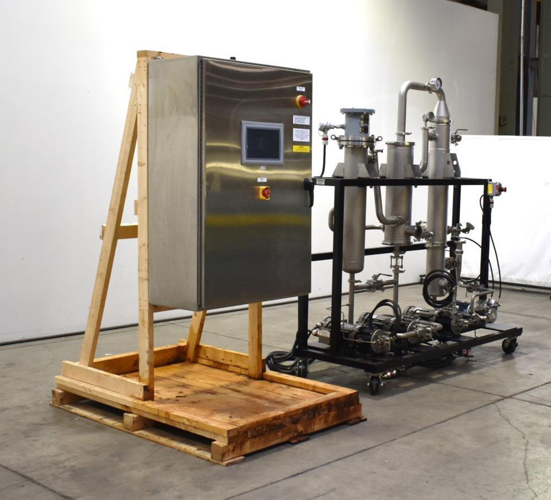 2019 Precision Extractions Solutions Automated Solvent Evaporator, M/N- ASE100, S/N- 7168-14, 100 Li - Image 2 of 26