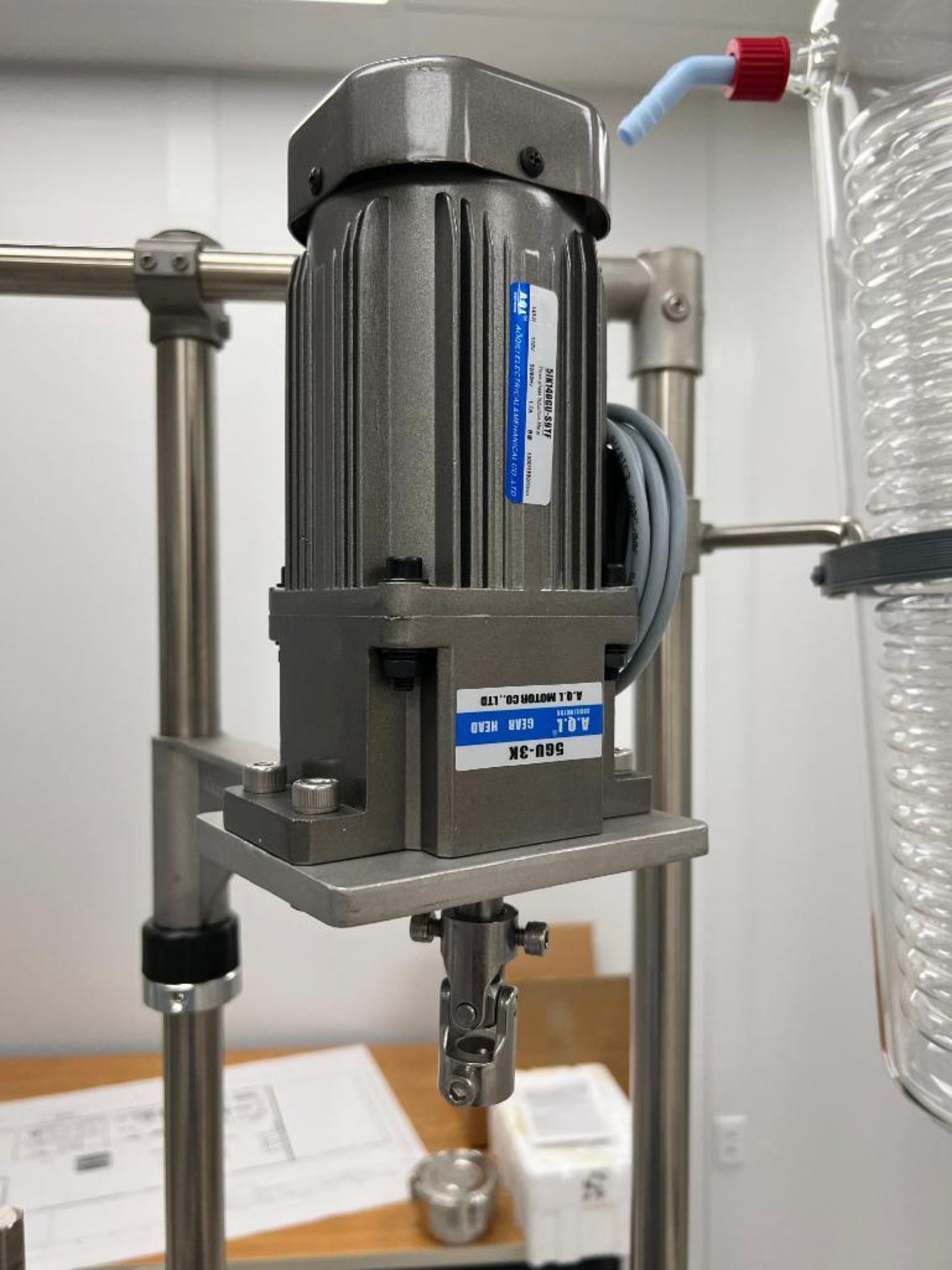 Across International 50L Jacketed Glass Reactor, Model R50F, Serial# 19050094, Built 2019. With agit - Image 8 of 15