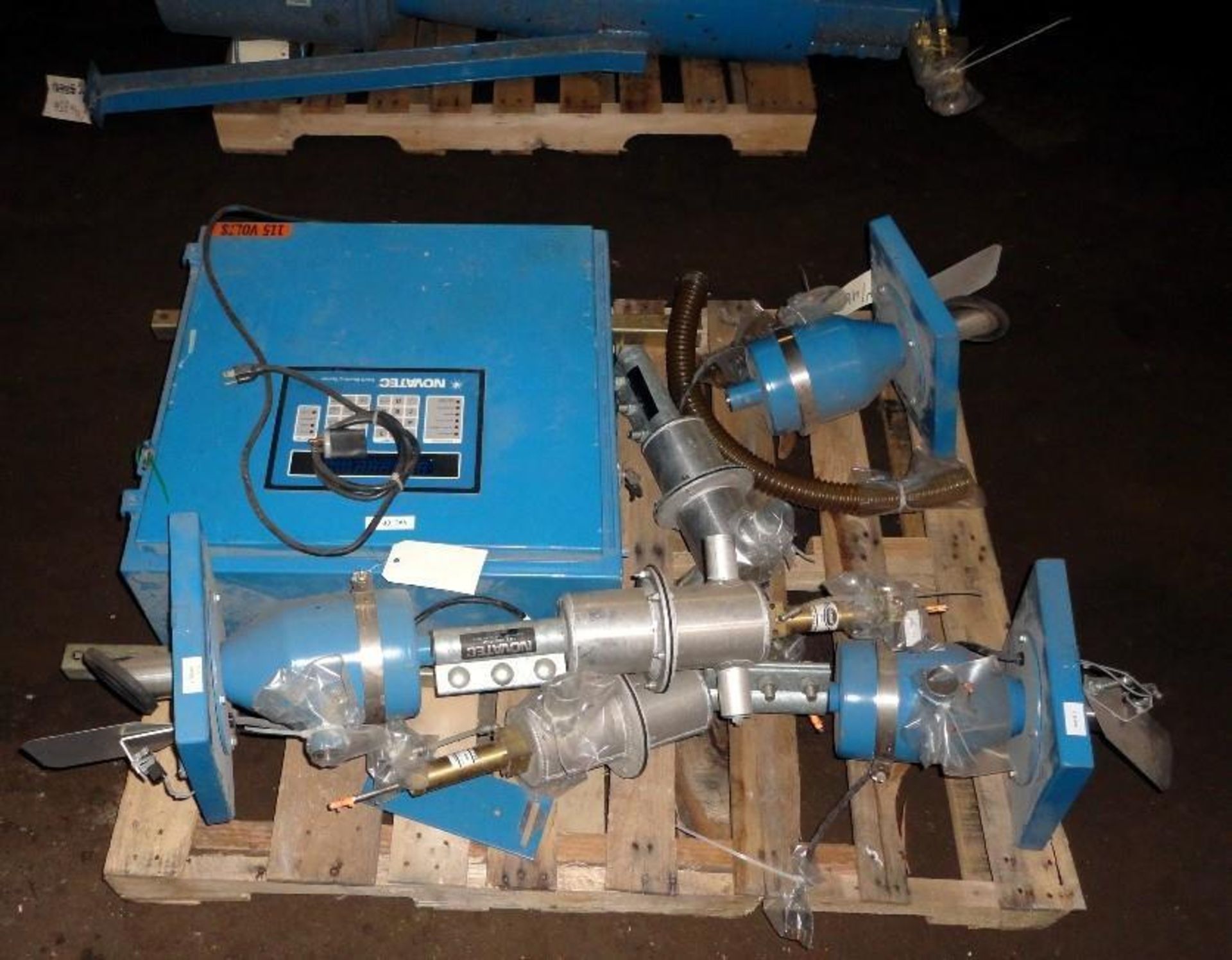 Used- Novatech 3 Component Blending System, Model MCS-206. Consisting of: (1) Novatec pneumatic pump - Image 8 of 9
