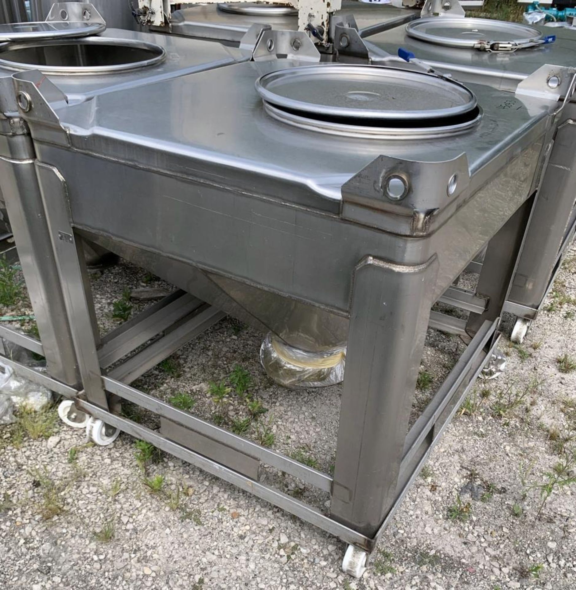 Used-Hoover Industrial Tote Bin, 304 Stainless Steel. Approximate 48" x 42" x 10" straight side x 28 - Image 3 of 16