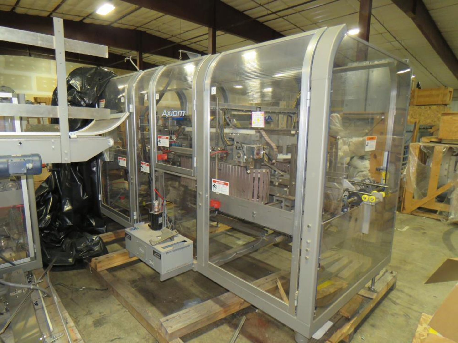 Used- Douglas Machine Axiom Wraparound Case/Tray Packer. Capable of Speeds up to 50 cases per minute - Image 4 of 16