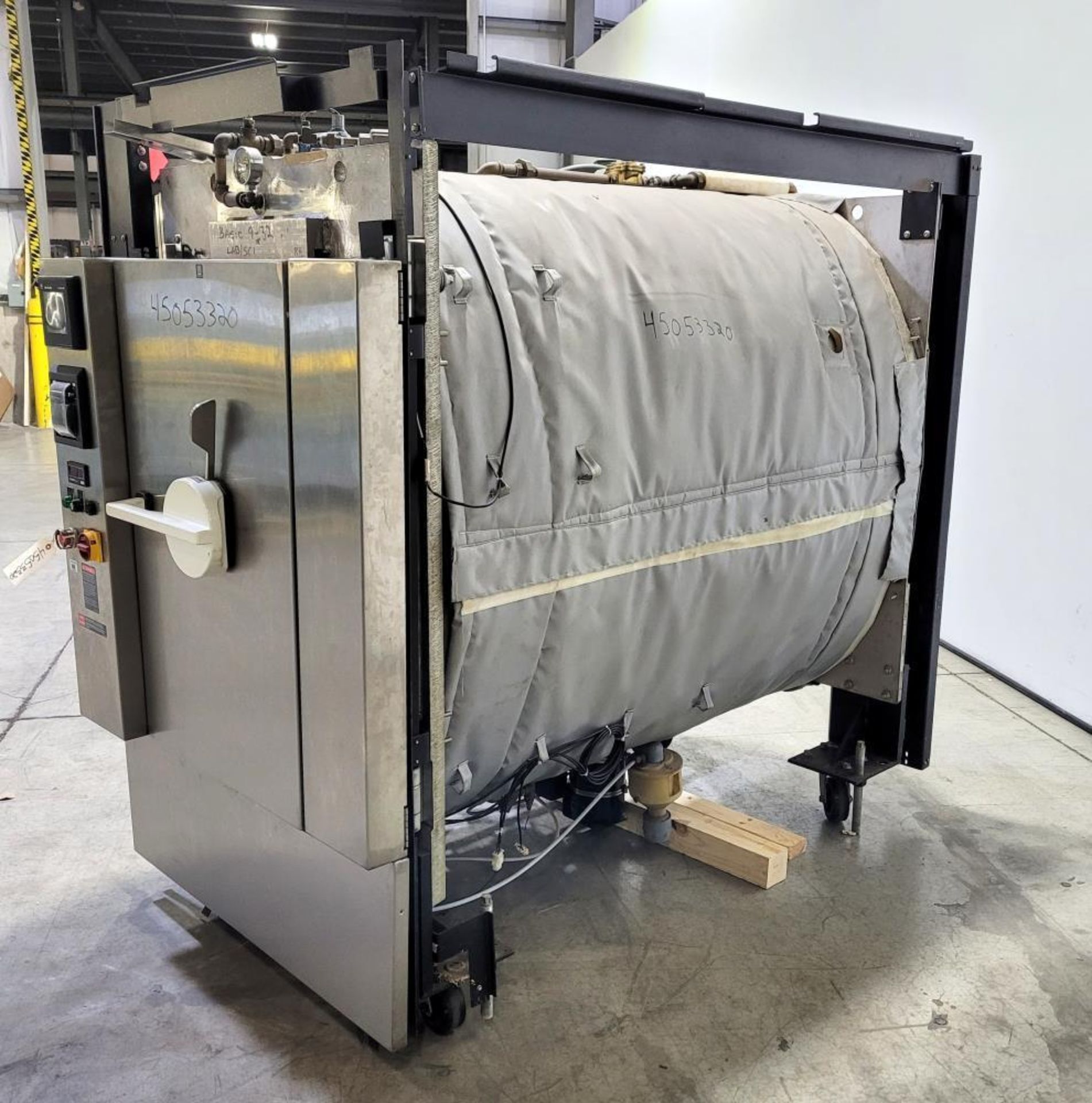 Used- Steris (Amsco) Century Series Single Door Sterilizer, 15 GPM. Chamber size: 34" wide x 52" tal - Image 2 of 22