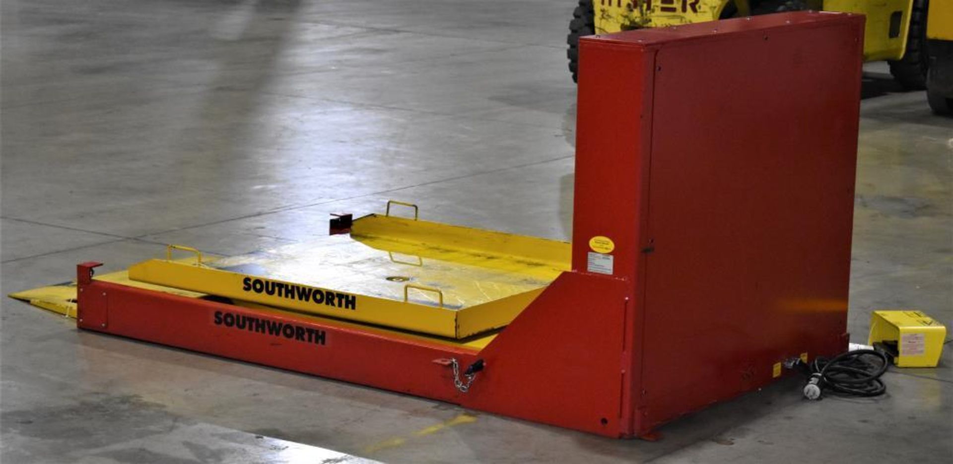 Used- Southworth Products Model Roll C PalletPal Roll-On Leveler with Turntable. Platform 44" x 48". - Image 7 of 15