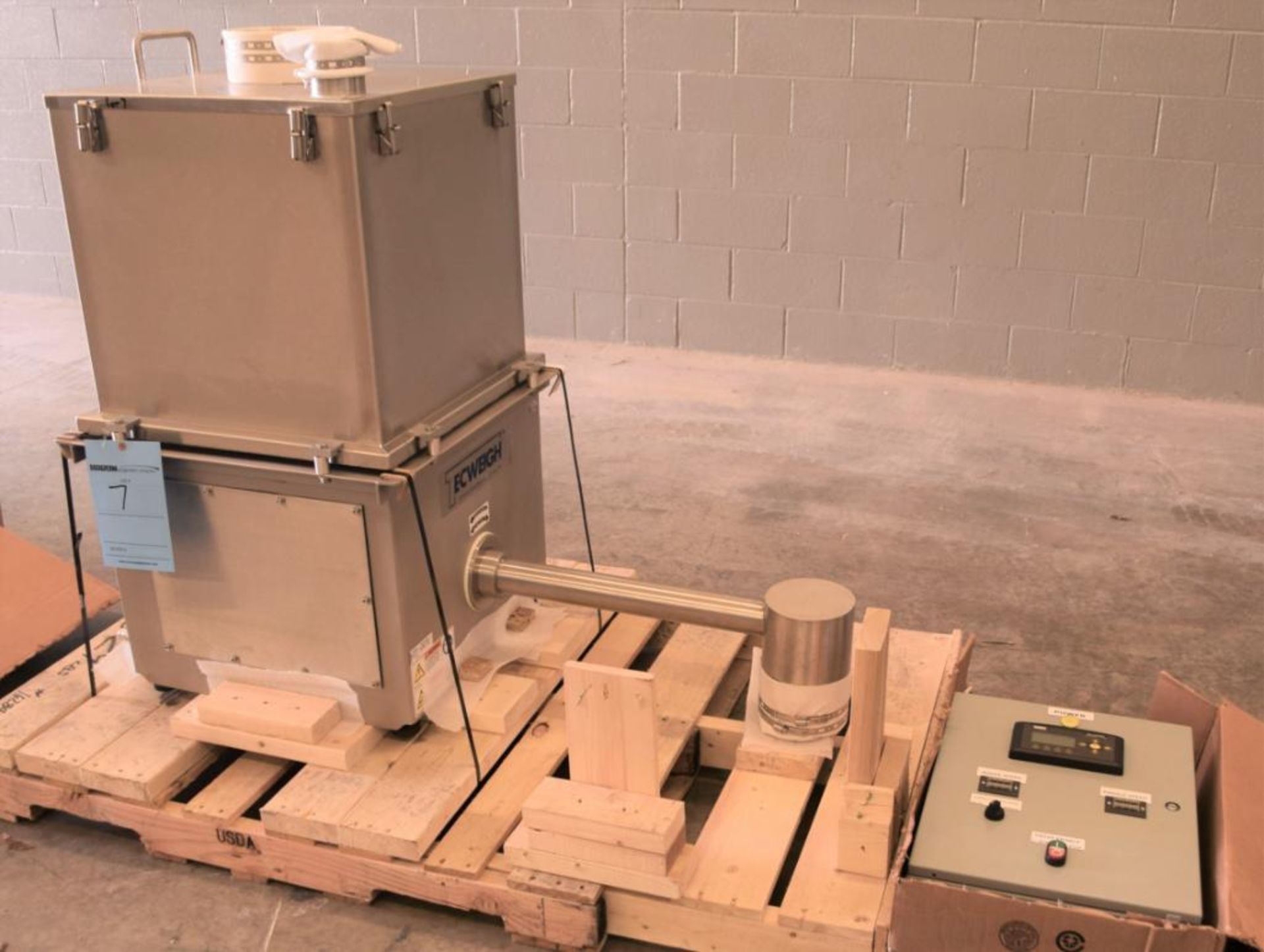 UNUSED Tecweigh Volumetric Feeder