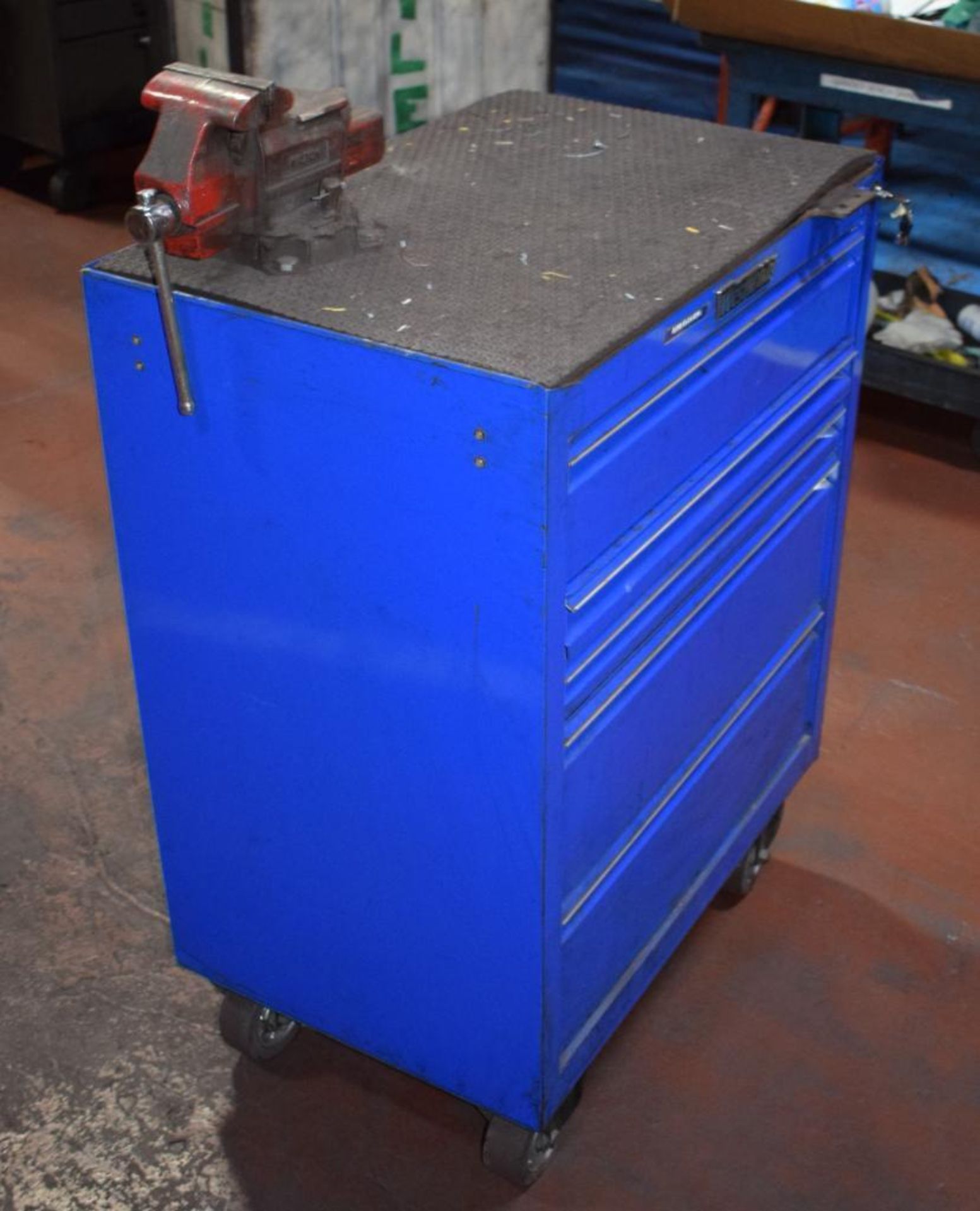 (1) Westward 5 Drawer Rolling Tool Box. With vise & miscellaneous tools. - Image 2 of 7