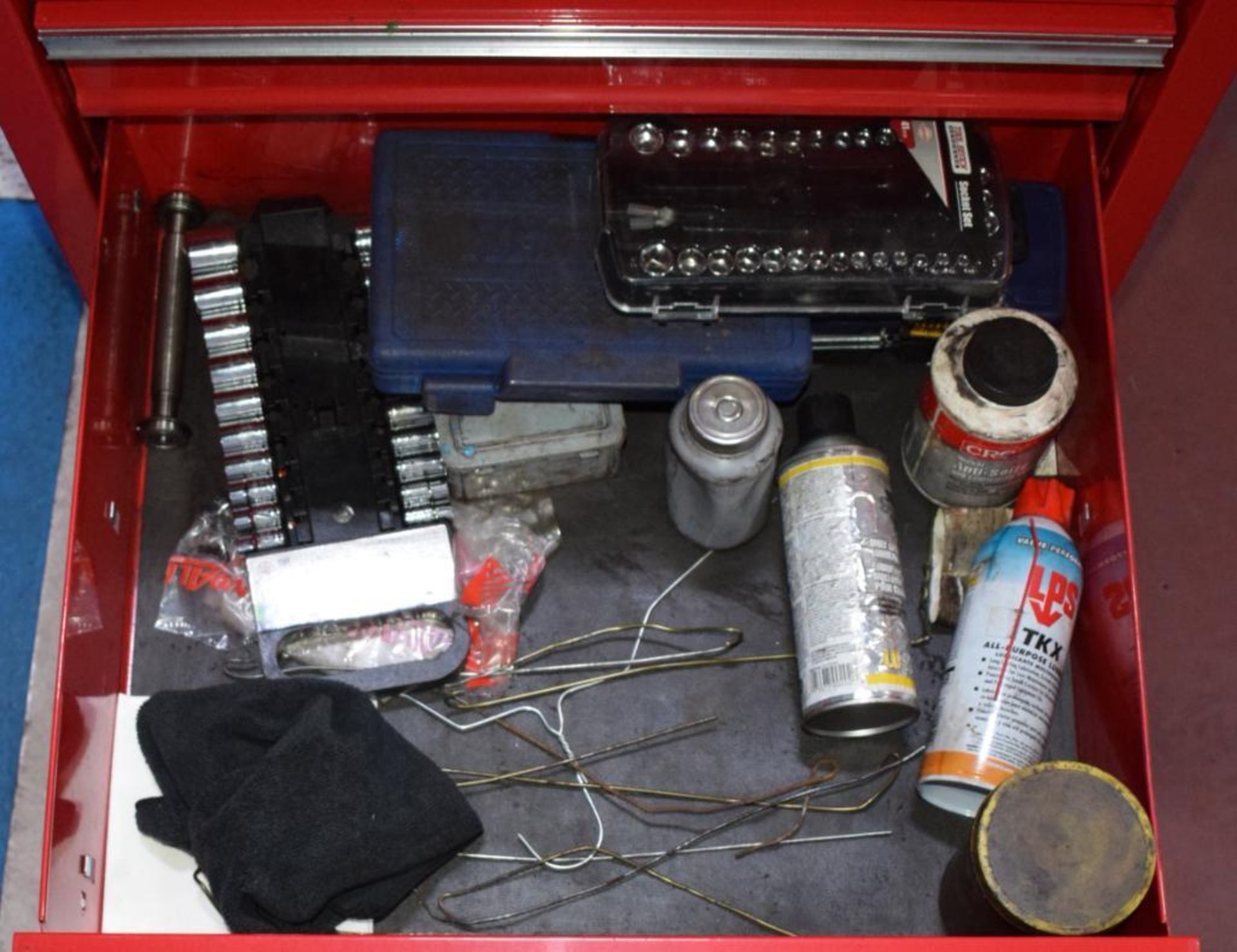 (1) Westward 8 Drawer Rolling Tool Box. With vise & miscellaneous tools. - Image 10 of 11