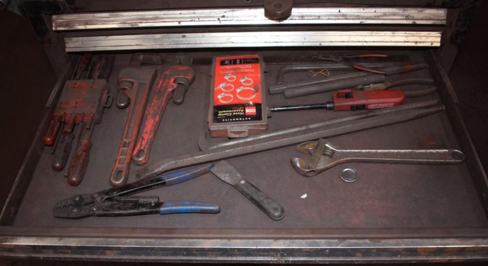 (1) 7 Drawer Rolling Tool Box. With vise & miscellaneous tools. - Image 5 of 9