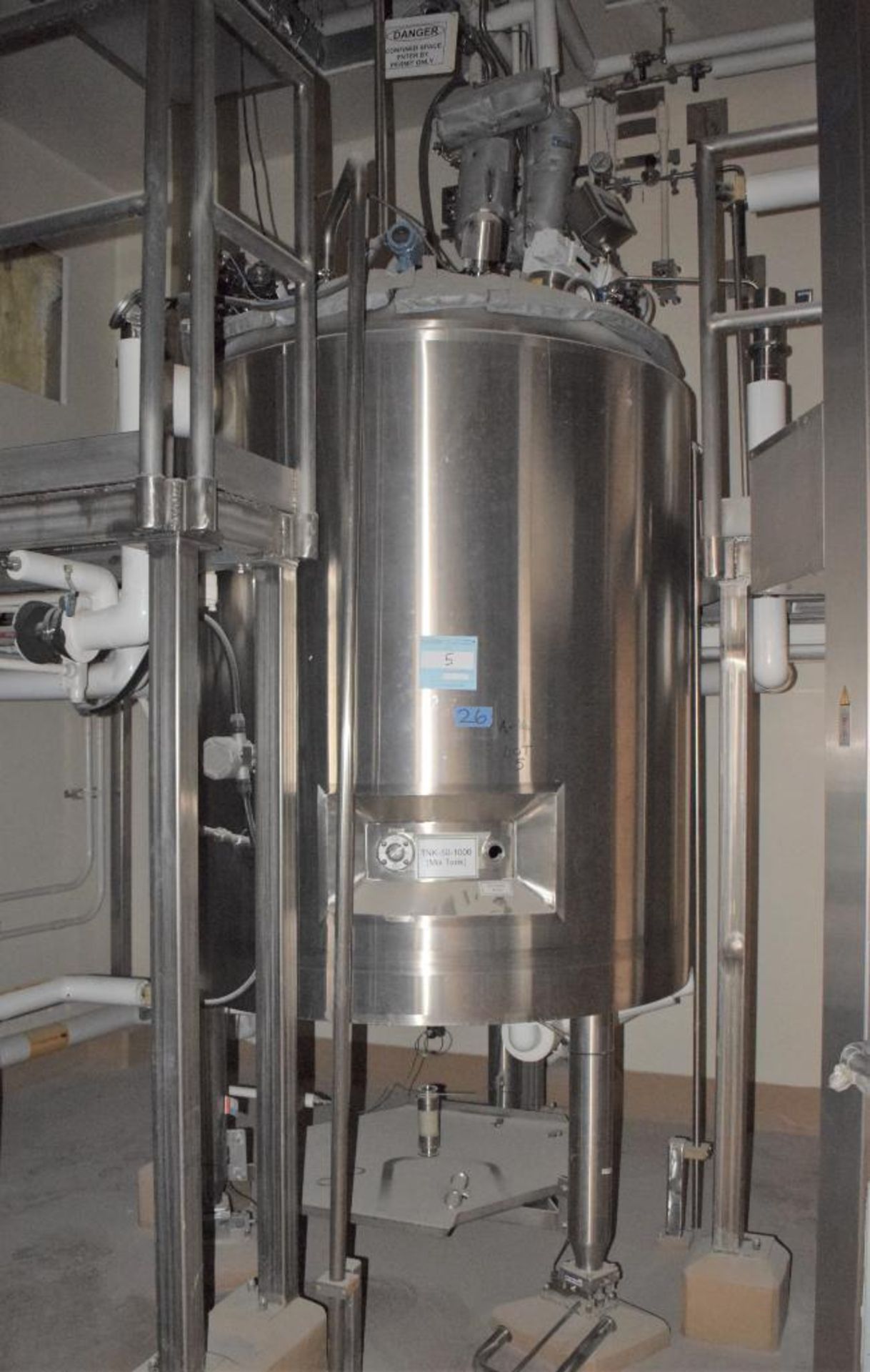 Feldmeier Reactor, Appproximate 528 Gallon (2000 Liter), 316L Stainless Steel, Vertical. Approximate - Image 2 of 19