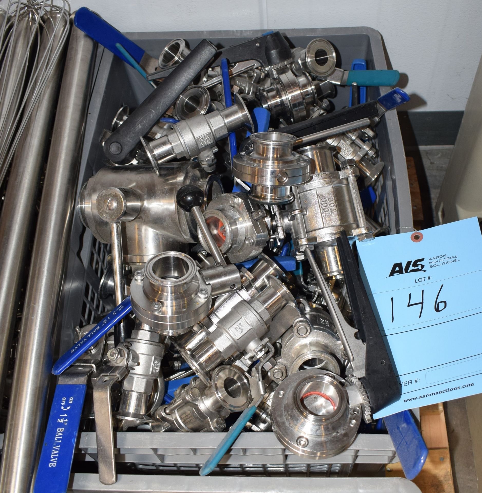 Lot Of Stainless steel 1-1/2", 2" valves.