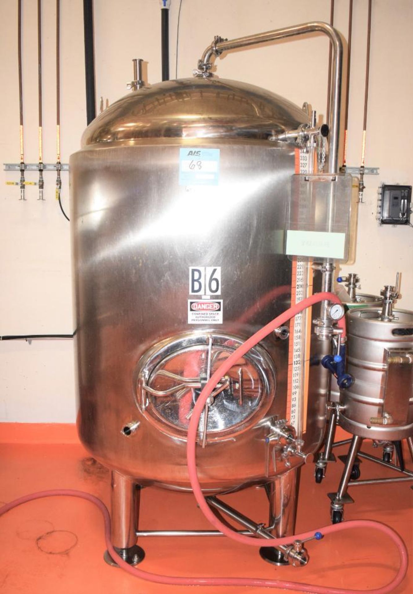 Glacier Jacketed Tank, Approximate 350 Gallon (10 BBL), Stainless Steel. Approximate 43.3 diameter x - Image 2 of 7