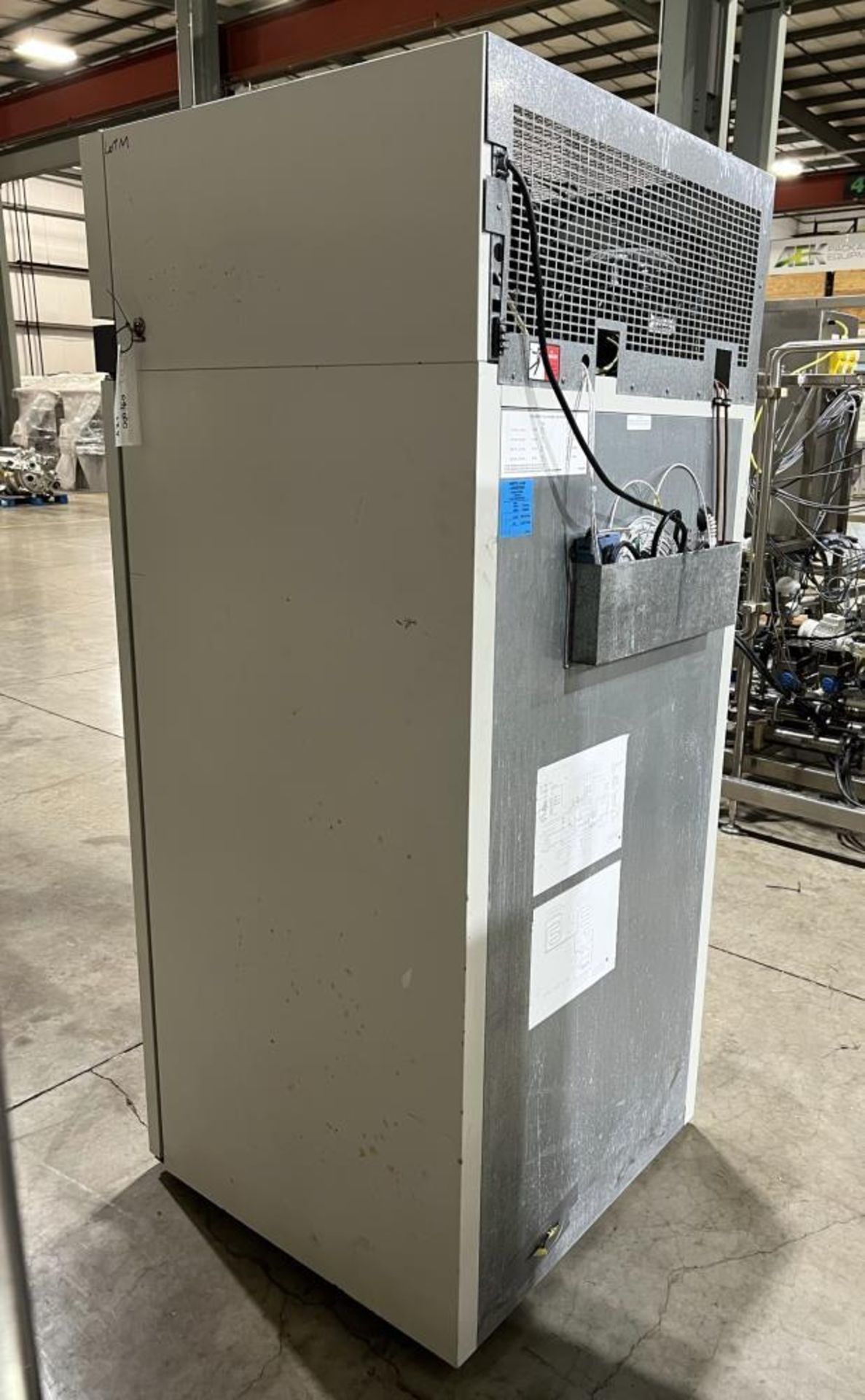 Used- Thermo Revco Upright Refrigerator, Model REL3004A21. 12oz charge of R-134A Refrigerant. 29.2 C - Image 2 of 10