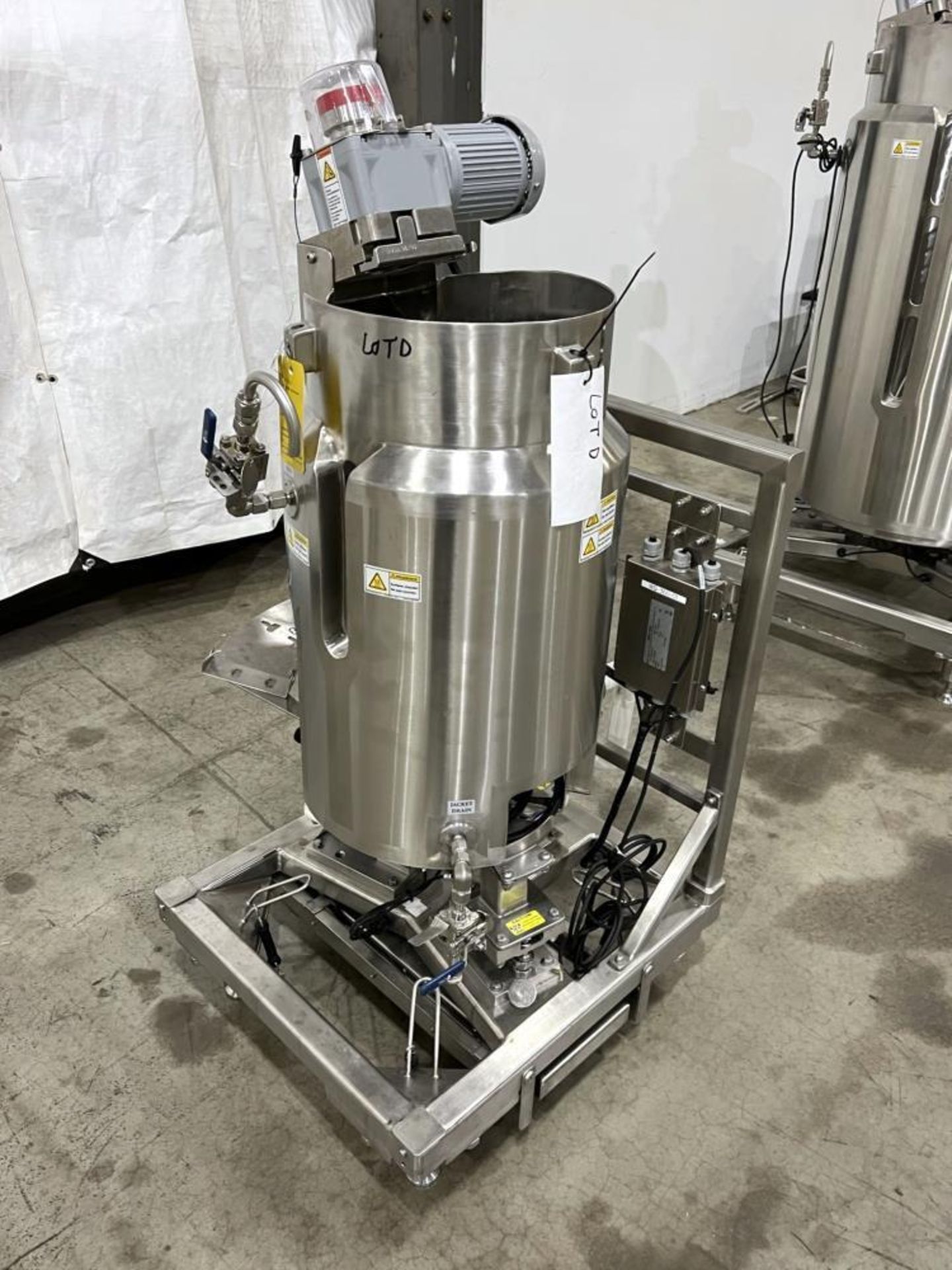 Used- Thermo Scientific Single Use Bioreactor, Model HyClone, 50 liter capacity, Stainless Steel. Op - Image 4 of 11