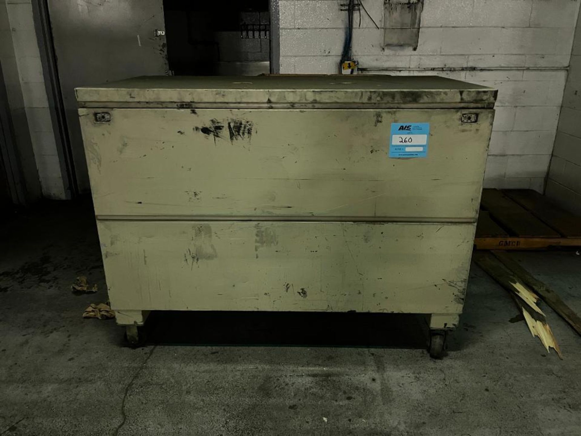 Large Job Box