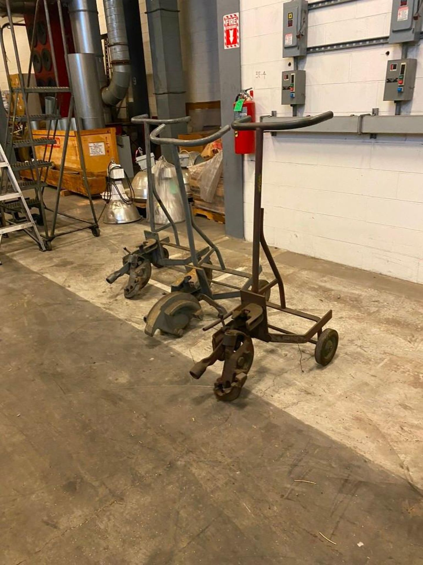 LOT: (3) Pipe Benders on casters and (2) Spoolers on casters - Image 4 of 4