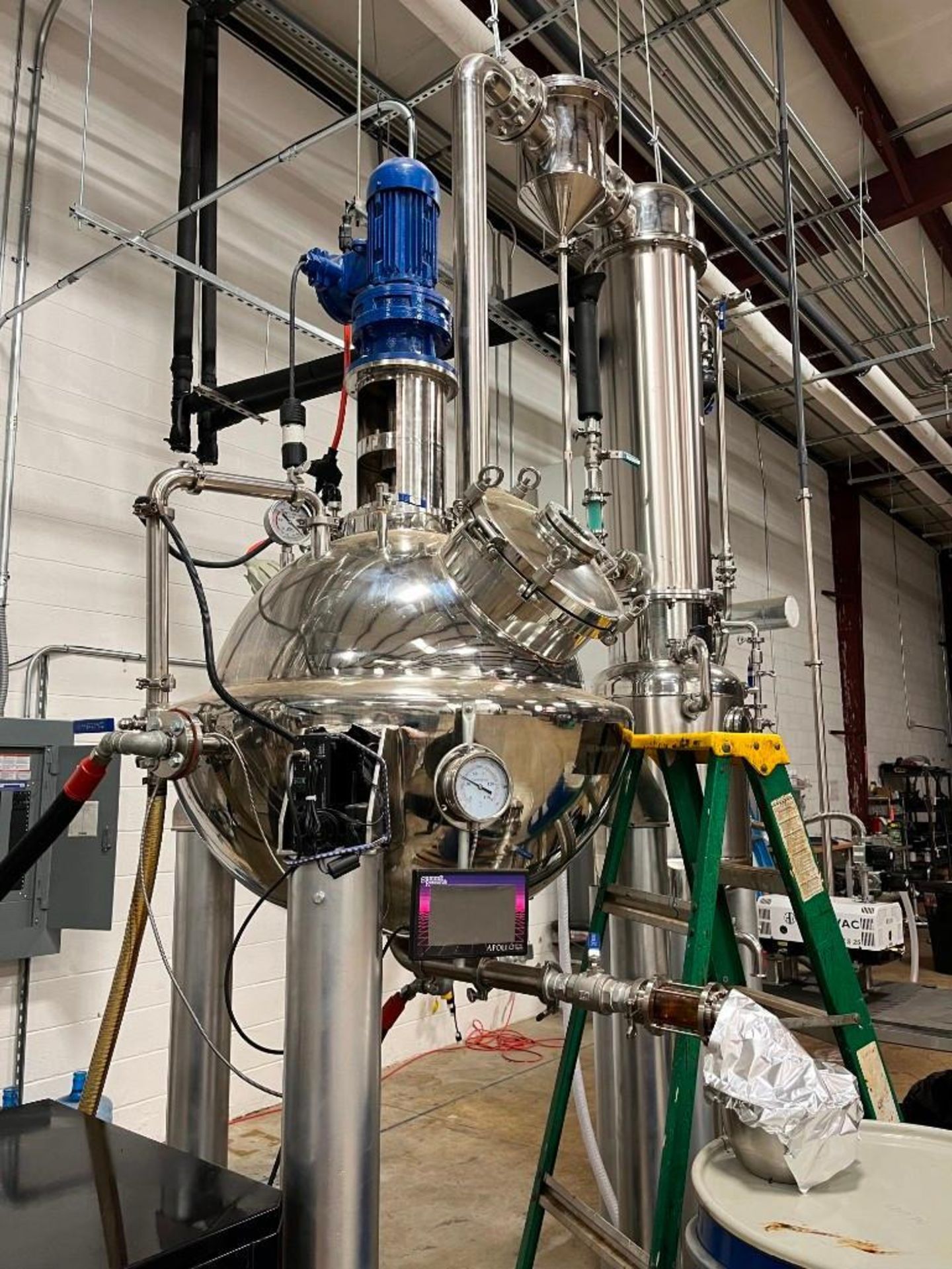 USA Lab Stainless Steel 120L Decarboxylation Sphere with In-line Cold Trap and Condensing Tower with - Image 2 of 10