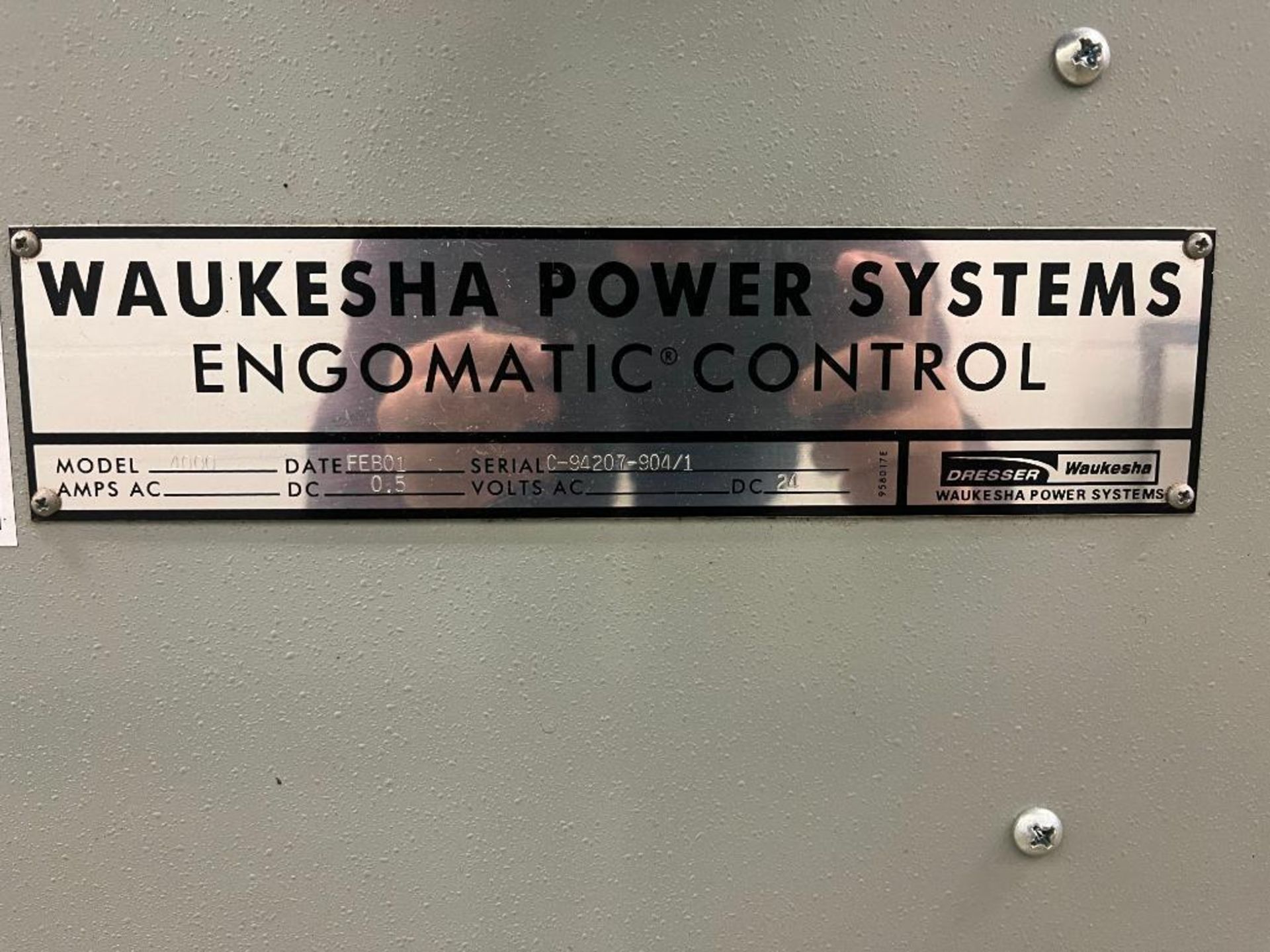 Machine #5 Waukesha Natural Gas V-12 Dresser Power Systems Emergency Power Unit (2001) Enginator Mod - Image 5 of 43